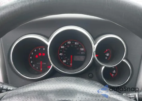 2005 Pontiac Vibe from USA, damaged, VIN 5Y2SL63855Z402393